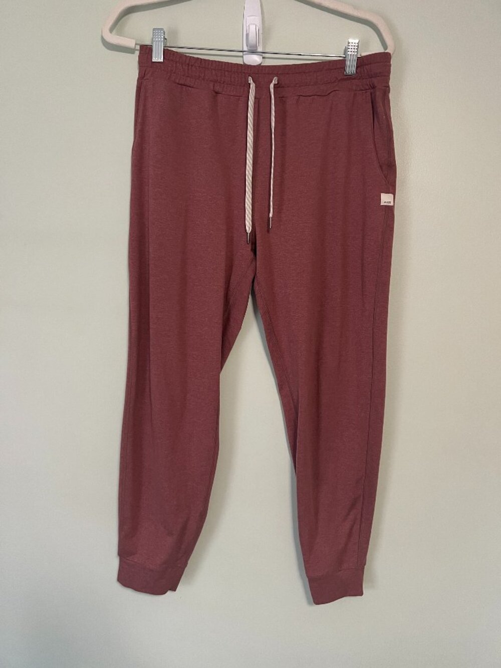 Vuori Women's Performance Joggers Size M